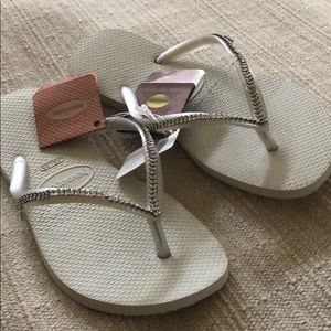 Havaianas flip flops size 6